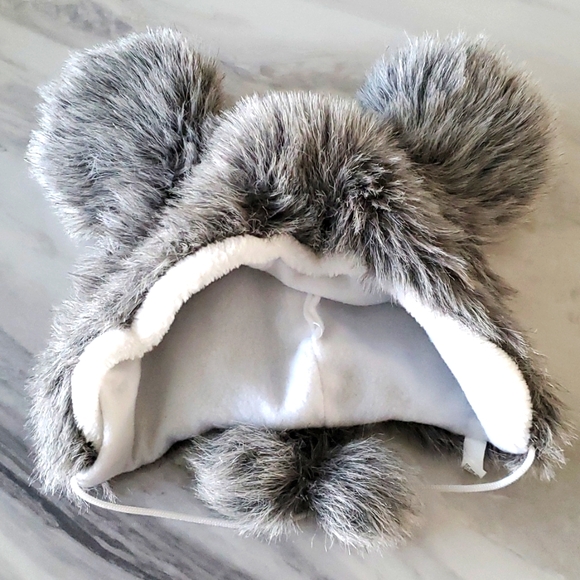 Furry Winter Hat - Picture 2 of 3